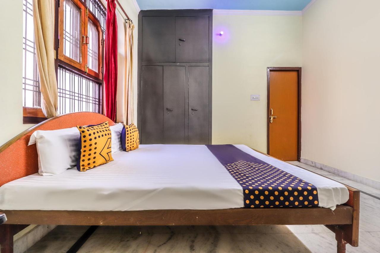 Spot On 70311 Rangoli Palace Hotel Лакнау Екстериор снимка