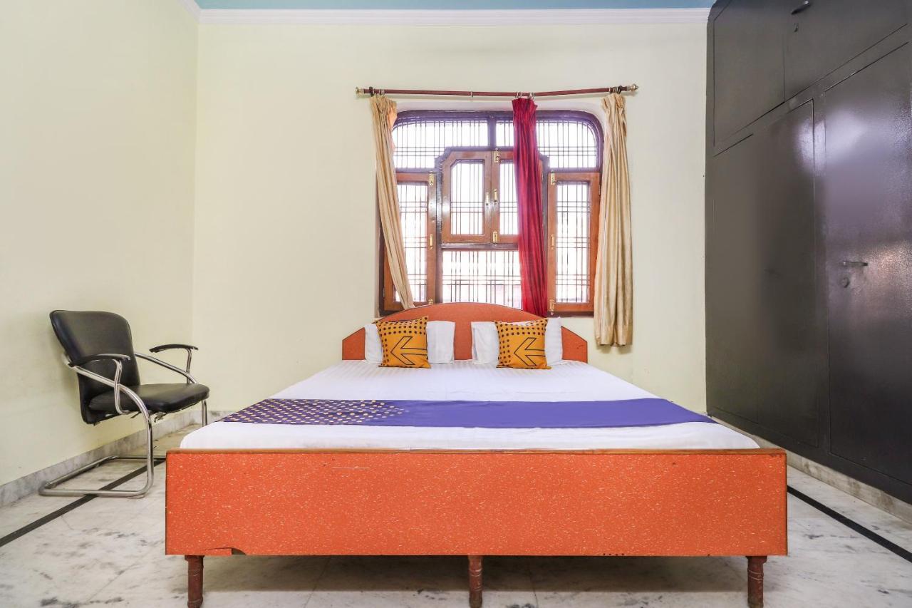 Spot On 70311 Rangoli Palace Hotel Лакнау Екстериор снимка