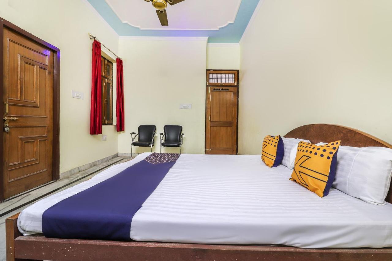 Spot On 70311 Rangoli Palace Hotel Лакнау Екстериор снимка